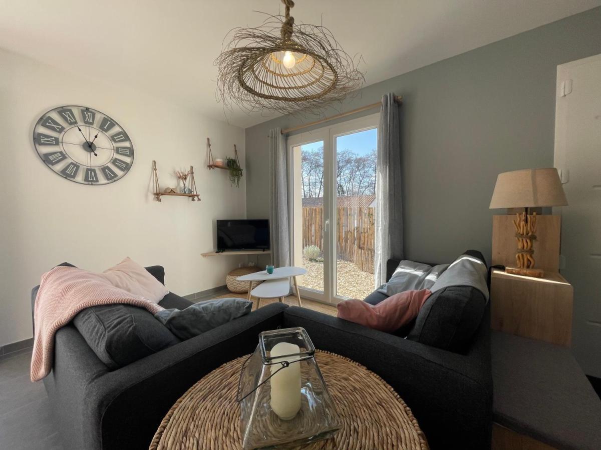 Maison Au Calme Pres Des Plages Poiroux Экстерьер фото