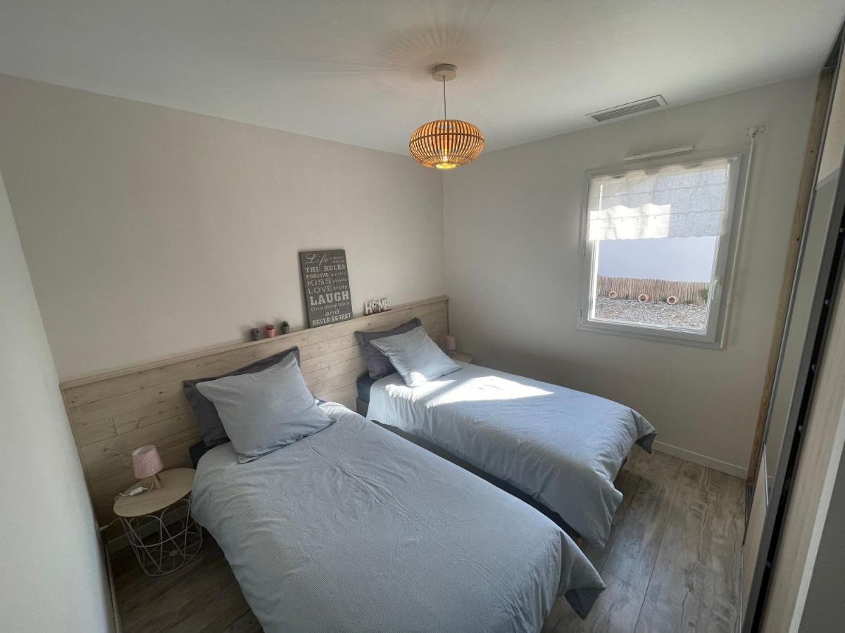 Maison Au Calme Pres Des Plages Poiroux Экстерьер фото