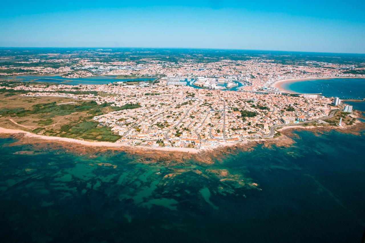 Maison Au Calme Pres Des Plages Poiroux Экстерьер фото