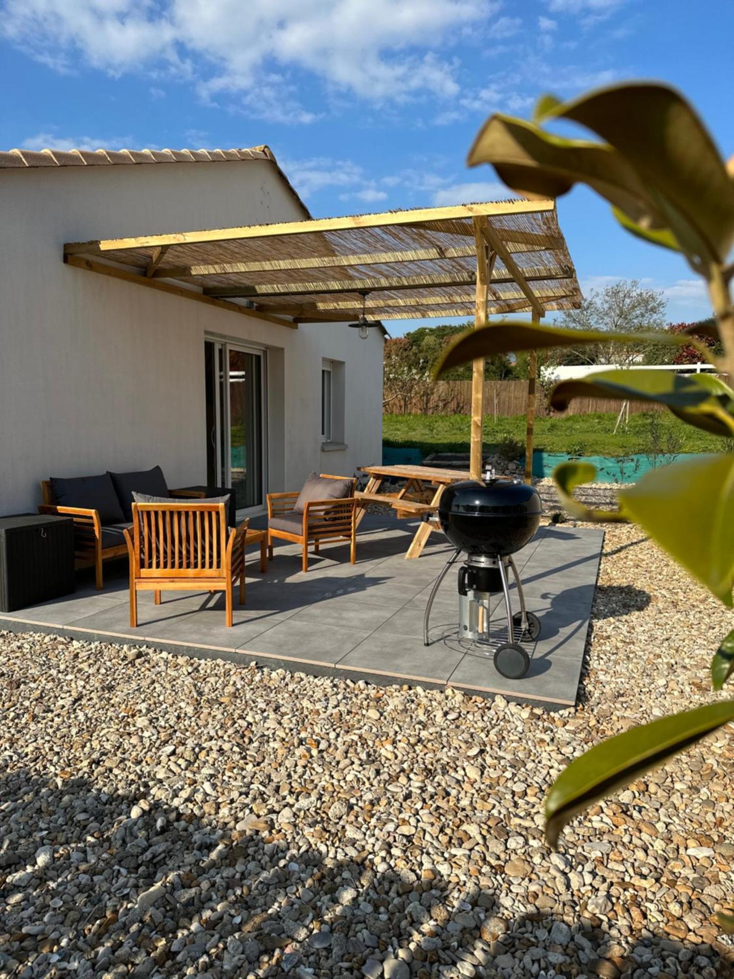 Maison Au Calme Pres Des Plages Poiroux Экстерьер фото